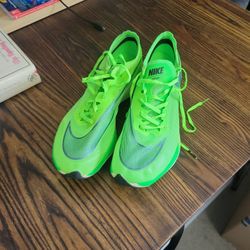 Nike ZoomX VaporFly Electric Green Running Shoes, Size 9