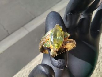 10k gold plated peridot ring size 8