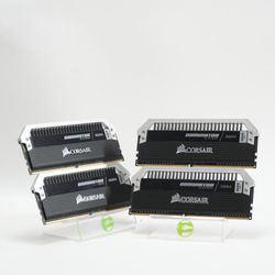 Corsair Dominator Platinum 64GB (4x16GB) RAM DDR4 3000MHz CMD16GX4M2B300C15