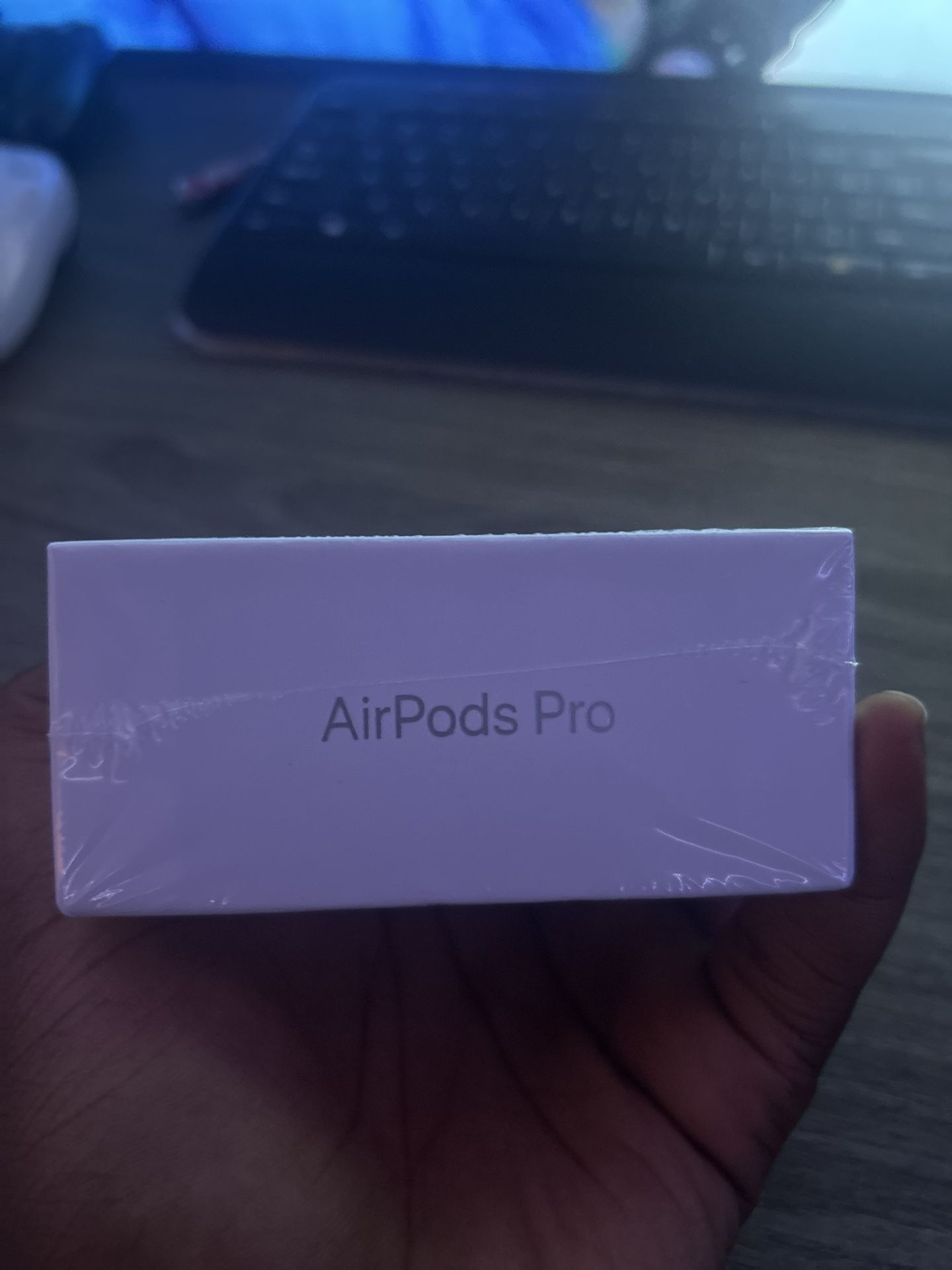 Apple AirPods Pro 2 Gen 