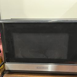 🔥 Black+Decker Microwave – 1000W – Works Great 🔥