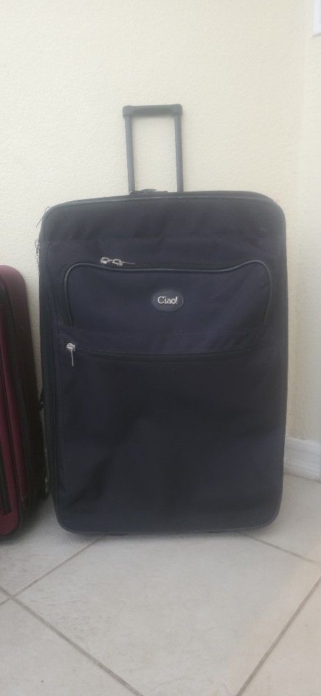 Luggage Large $25, Vallejo Ca