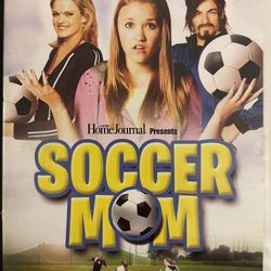 SOCCER MOM (DVD-2008) Emily Osment + Missi Pyle!
