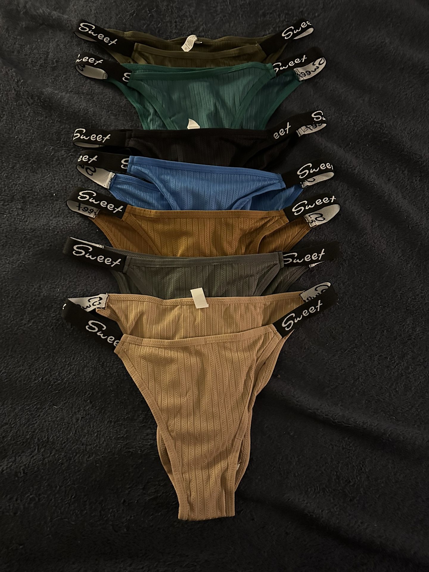 Women’s Medium Underwear