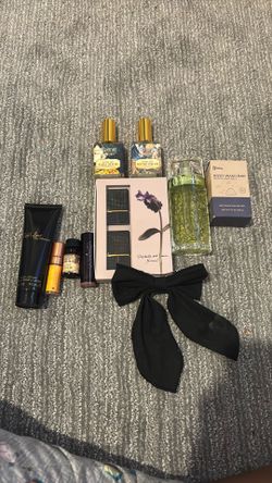 Expensive perfumes for massive discounts in one pack read description please 😎