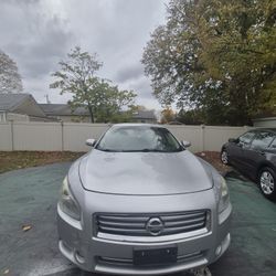 2012 Nissan Maxima