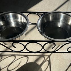 Dog Bowls W/ Elevated Stand 