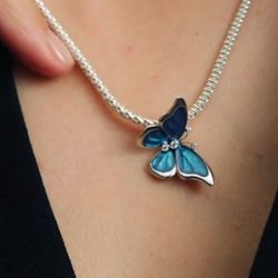 Pandora  Spread Your Wings Charm Trio