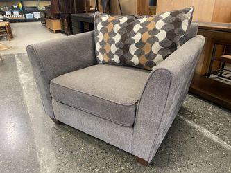 Wide Grey Armchair w/ Reversible Patterned Back Pillow
