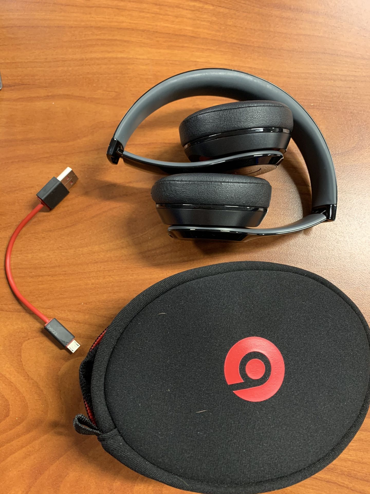Wireless Beats Headphones by Dre