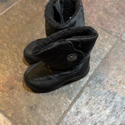 Boys Snow Boots Size 10
