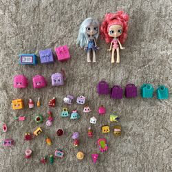 Big Lot Of Two Shopkins Shoppies Doll 45 accessaries