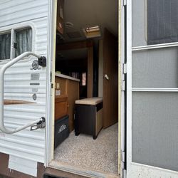 Nomad Camper
