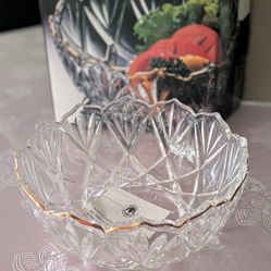 MIKASA HAMPSHIRE GOLD EDGE SERVING BOWL, 8 1/4", SA 810/258