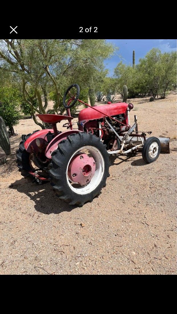 1954 Farmall Cub
