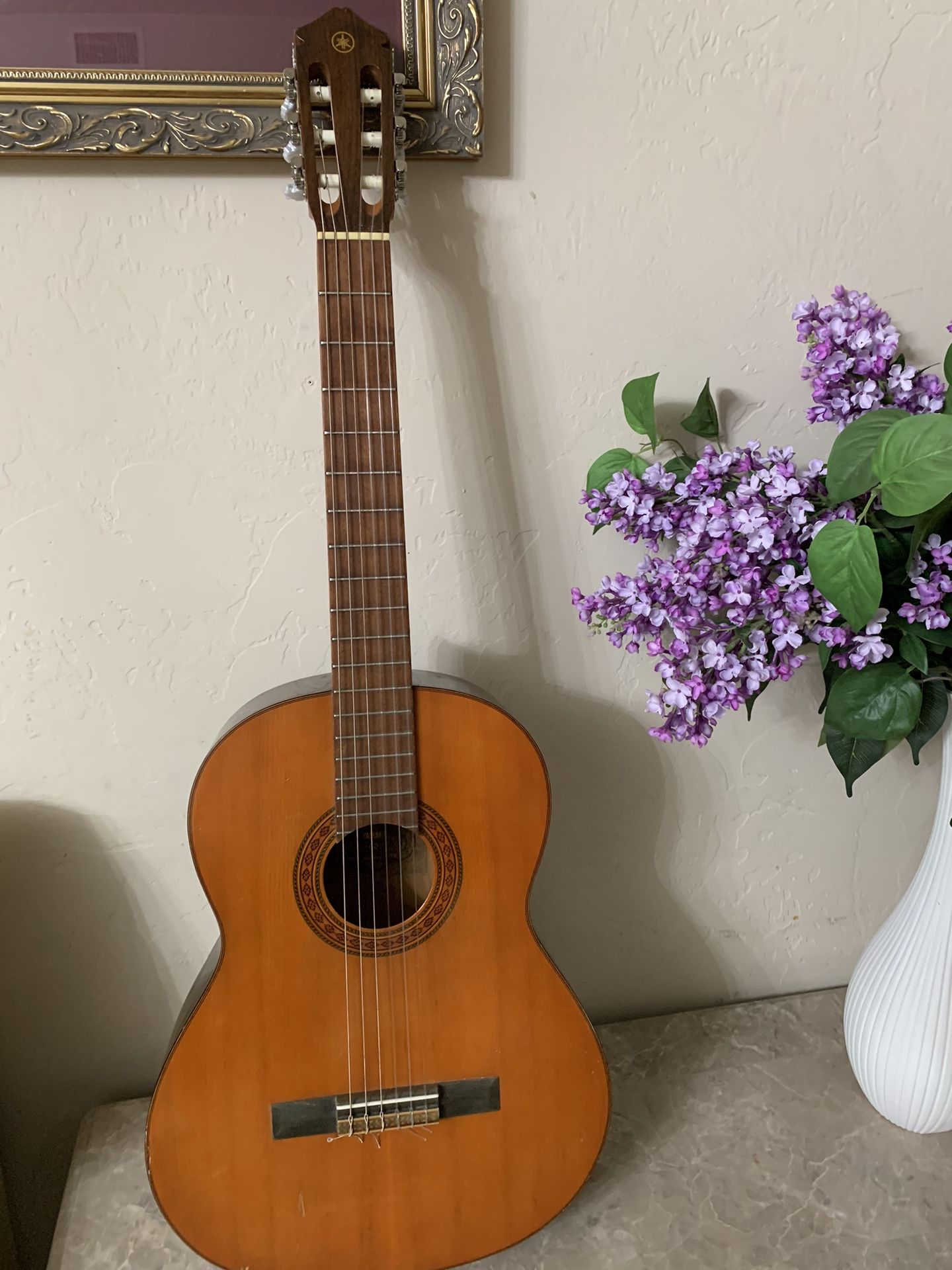 Guitar. YAMHA.
