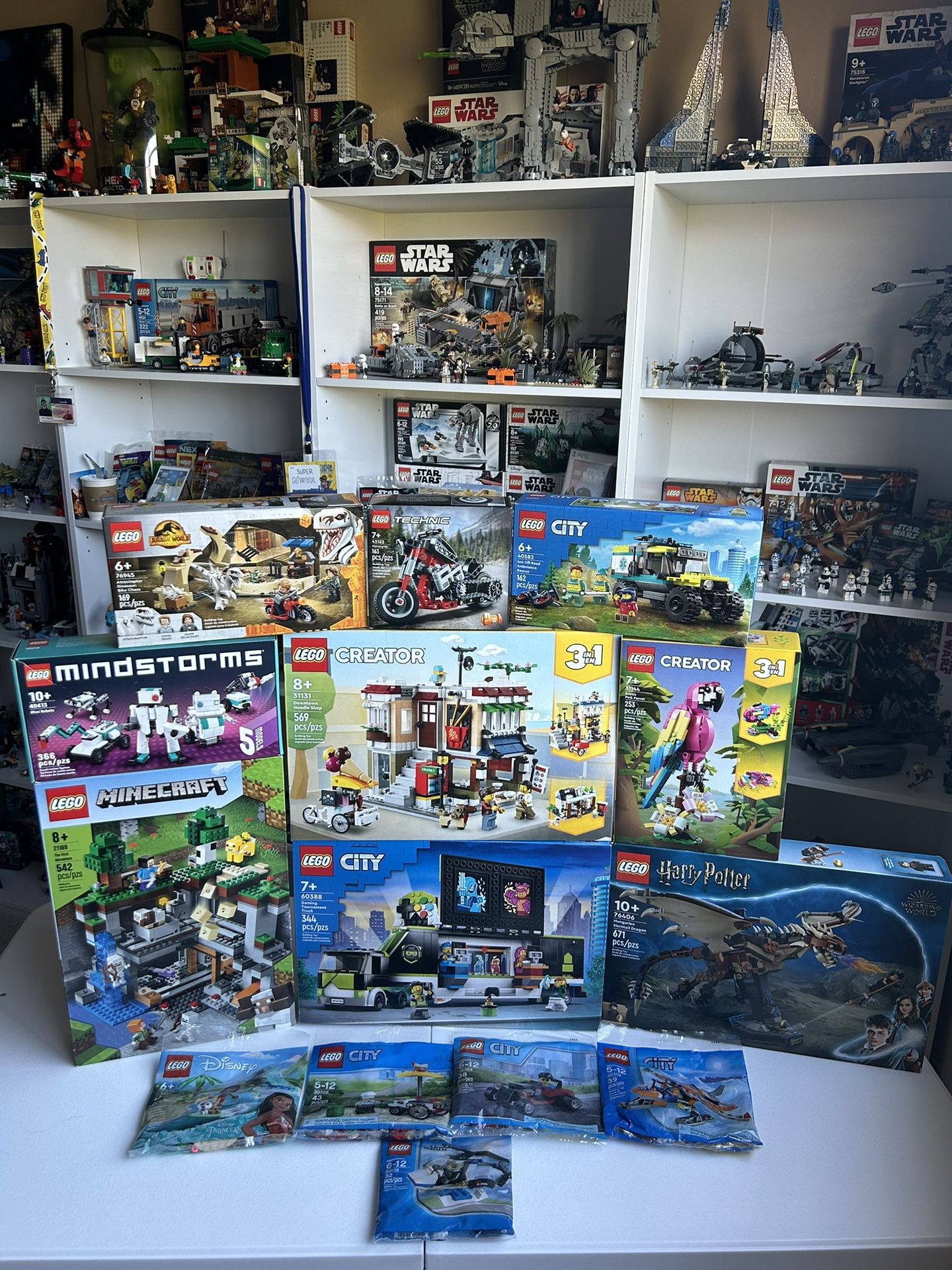 LEGO FOR TRADE