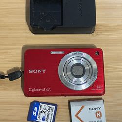 Sony Cybershot DSC-W560 Red Digital Camera - Tested Works
