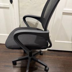 Lumbar support adjustable office chair