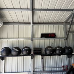 Lots of gym equipment