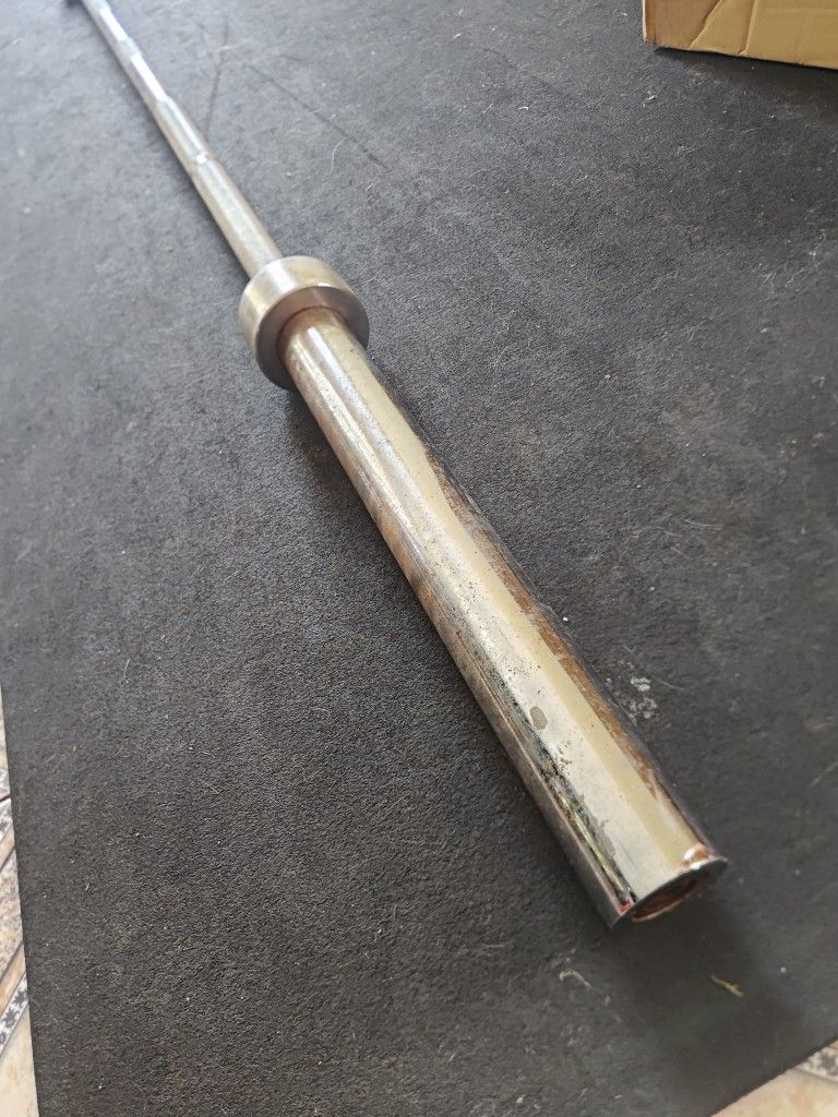 Old 44lb 7ft Olympic Bar Barbell