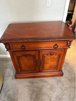 This Ashley Furniture Casa Mollino nightstand
