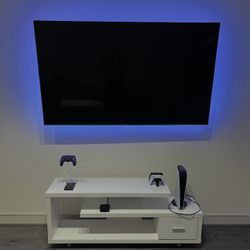 TV MOUNT