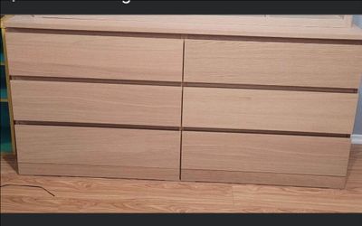 6 drawer dresser *pickup only* open to negotiate price