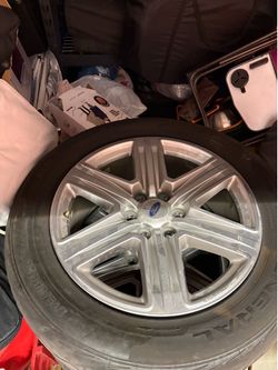 20 inch Ford expedition stock wheels