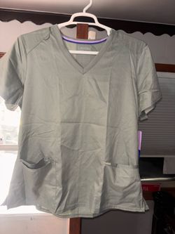 Brand new scrub set size xl