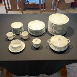 Pattern Diane by Fine China of Japan