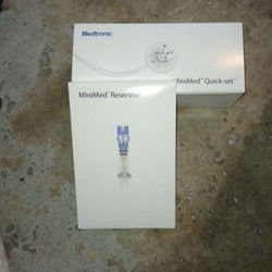 Medtronic Quicksets and Reservoirs