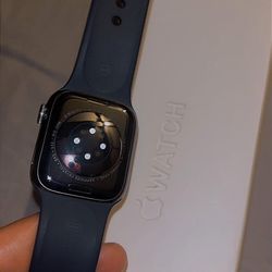 Apple Watch Series 8 Graphite Stainless Steel