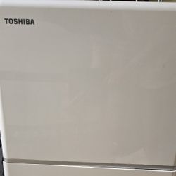 50-Pint Dehumidifier ENERGY STAR EFFICIENT
