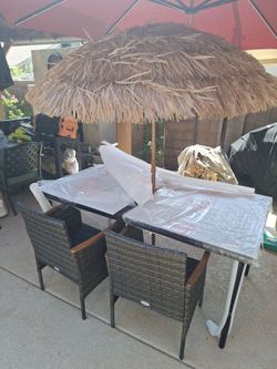 Outdoor dining set