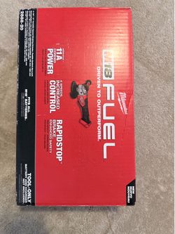 Milwaukee Fuel M18 Grinder