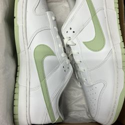 Men’s Nike Dunks Low
