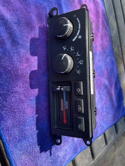 DUAL ZONE 2006-2008 Dodge Ram 1(contact info removed) 3500 Heater Climate OEM