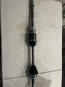 2013-2018 Nissan Altima CV Axle Assembly - Front Left
