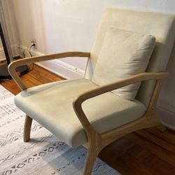 Arm chair / Accent Chair