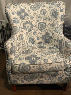 Decorative arm chair