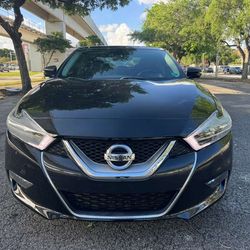 2017 Nissan Maxima