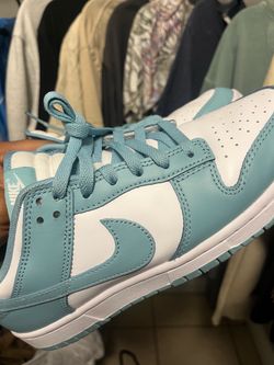 Nike dunks sz 9 men’s