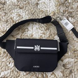 Chanel Velvet Black Pouch VIP for Sale in New York, NY - OfferUp
