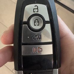 Car Keys/ Llaves De Carro