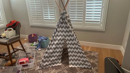 Play Tent