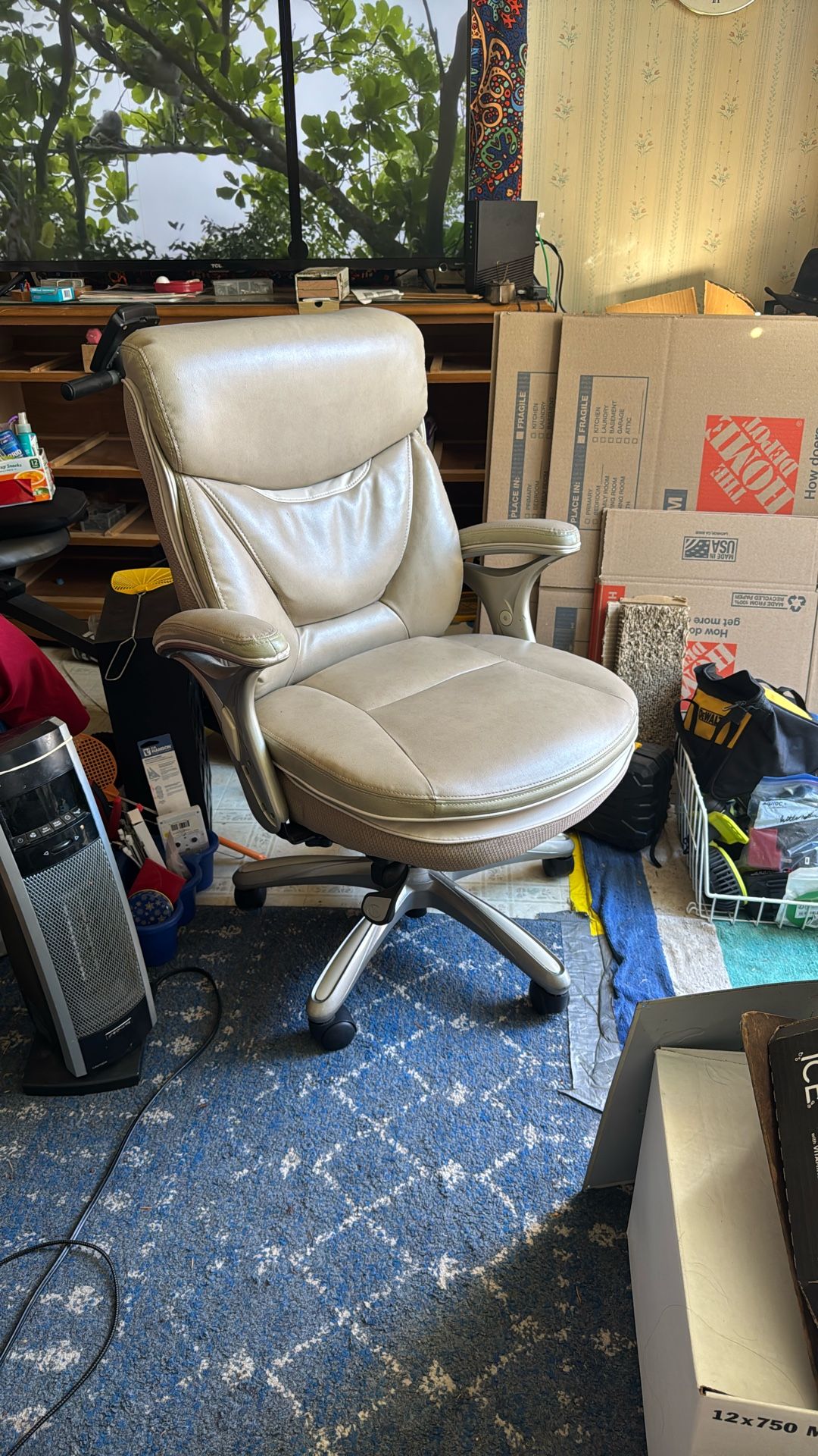 Beige Serta Office Chair