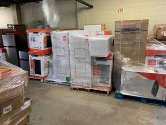 Wholesale merchandise pallet sale HD customers return by the pallet sale 2-3 pm SUNDAY 10-25
