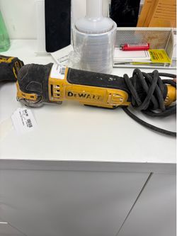 De walt multi tool