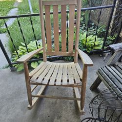 Rocking Chair 